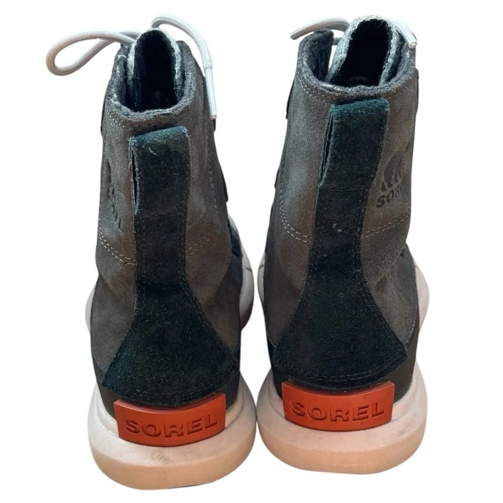 Sorel Joan Explorer II Jet Vapor Gray Black Lace Up Winter Boots